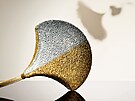Bvlgari p�edstavuje psaní�ko Ginkgo. Vyniká tvarem inspirovaným listem nebo...