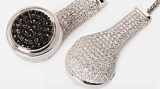 �perka�ku Nadine Ghosn proslavil nap�íklad náhrdelník kopírující tvar...