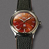 Unik�tn� hodinky Japonce Hajimeho Asaoky Tsunami. Pod jeho levn�j�� zna�kou...