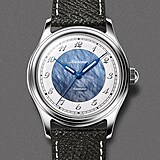 Unik�tn� hodinky Japonce Hajimeho Asaoky Tsunami. Pod jeho levn�j�� zna�kou...