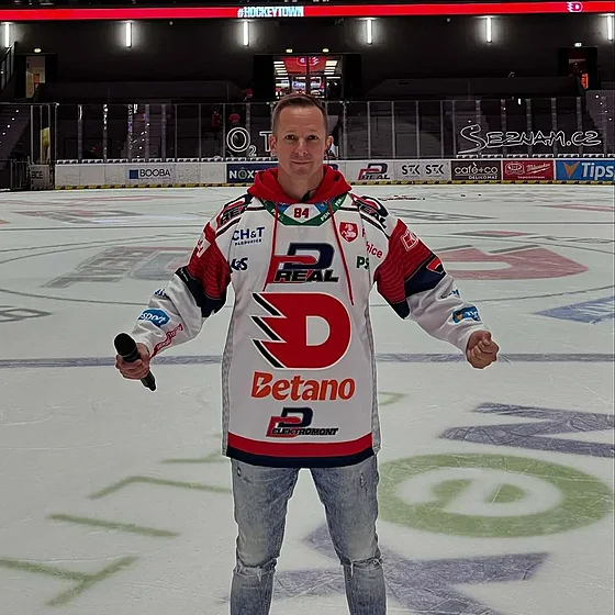 Ji�í Vondra, moderátor zápas� HC Dynamo Pardubice.