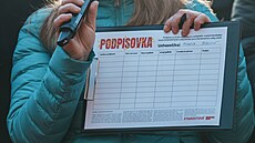 P�edseda STAN Vít Raku�an zahájil v Praze kampa� hnutí. Nov� budou sbírat...