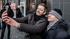 P�edseda STAN Vít Raku�an zahájil v Praze kampa� hnutí. Nov� budou sbírat...