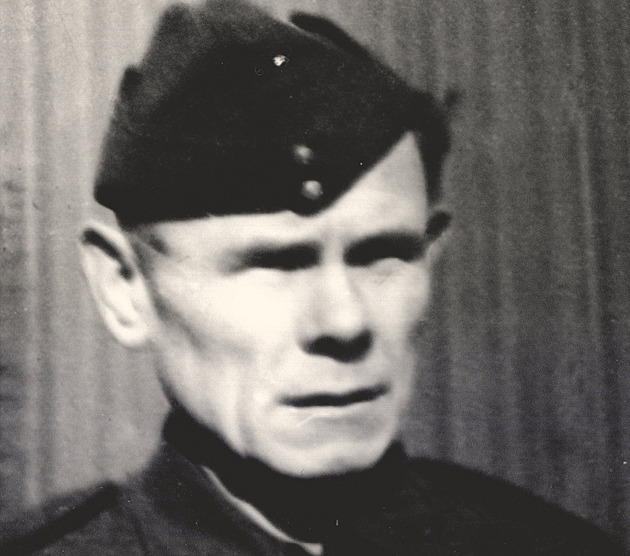 Nenápadný hrdina Hlubůček. Z kováře se stal zbrojířem britského Královského letectva