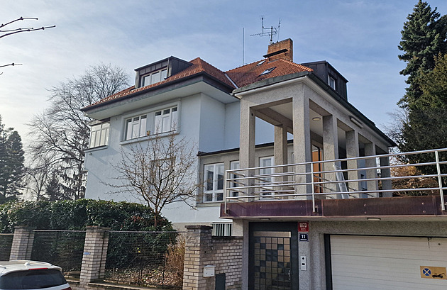 Ženy ženám. Které zahraniční projektantky ovlivnily první české architektky?