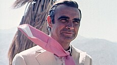 Sean Connery ve filmu Diamanty jsou v��né (1971).