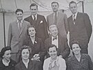 Richard Morawetz a jeho ena Frida (uprosted) a jejich dti a dalí píbuzní v...