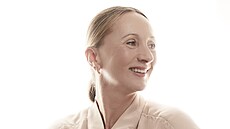 Mezi poslední p�ír�stky do její sbírky pat�í model Serpenti Tubogas od Bvlgari,...