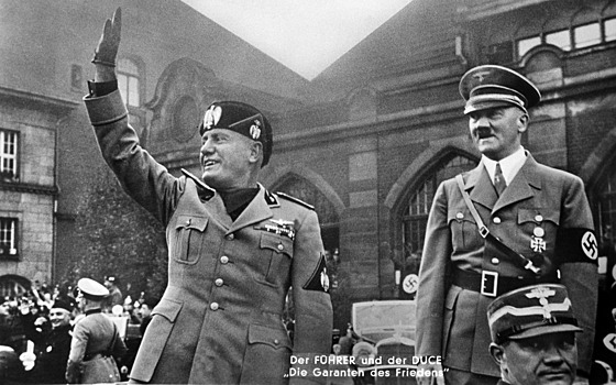Benito Mussolini a Adolf Hitler.