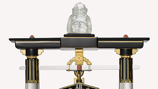 Tajemství domu Cartier, Victoria & Albert. Mysteriózní hodiny si mohla pořídit jen smetánka