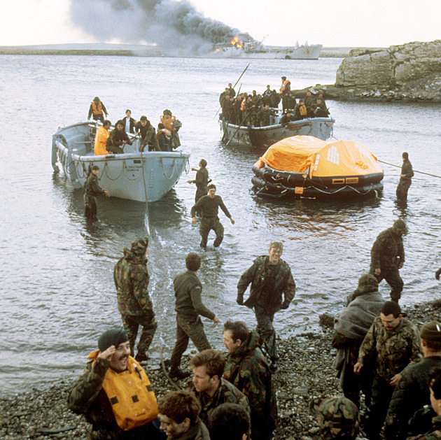 Poučná válka o Falklandy. O vítězství Británie rozhodla technická převaha