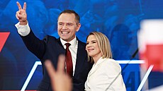 Kdo bude novým polským prezidentem? Do druhého kola postoupili Rafa Trzaskowski a Karol Nawrocki.