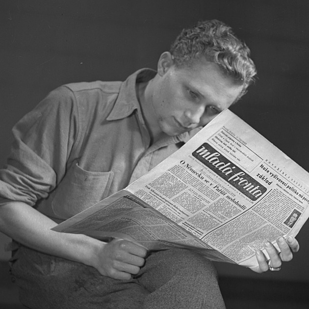 Květen 1945 s vůní tiskařské černě. Československý novinový trh se proměnil