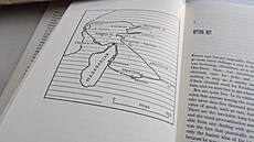 Kniha Ostrovy, lidé a stra�idla. Anglický originál The haunted islands vy�el v...