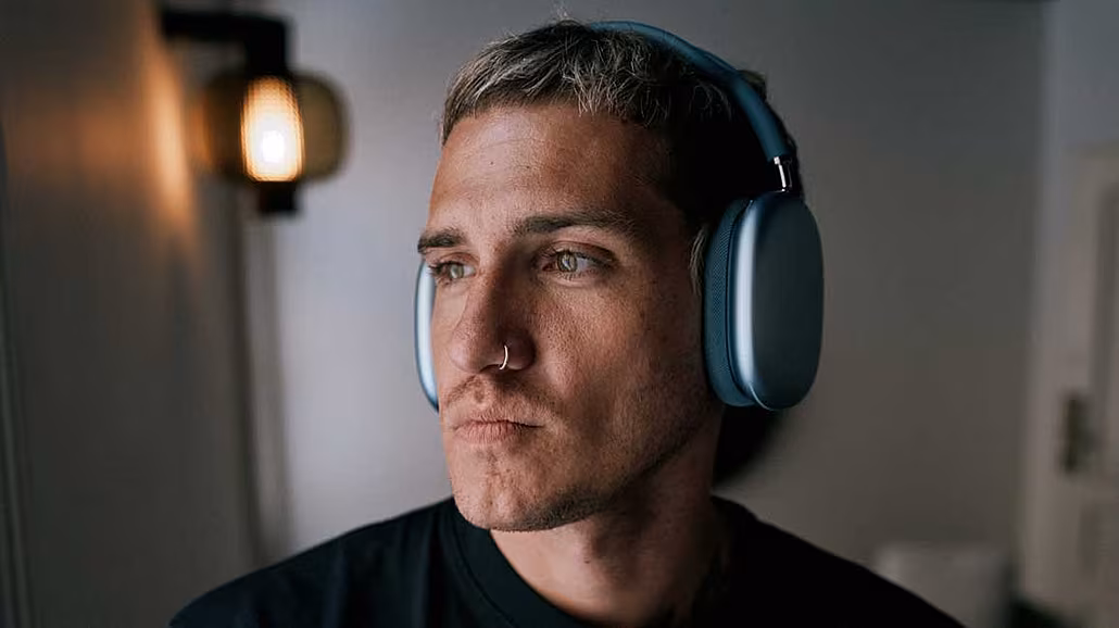 NobodyListen v Esprit Clubu: Bez MacBooku neud�lám ani beat. Leto�ní Vary byly...