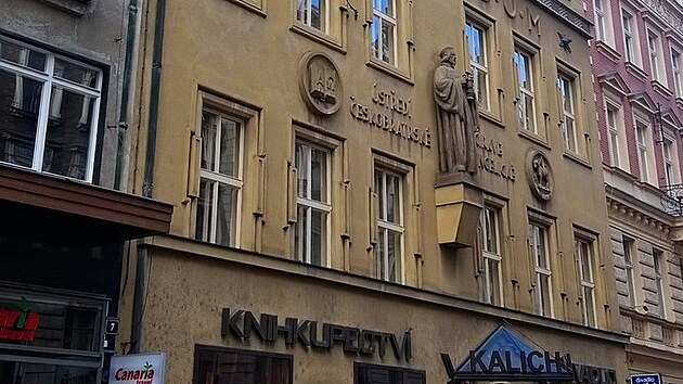 Stavby od architekta Bohum�ra Koz�ka - Hus�v sbor