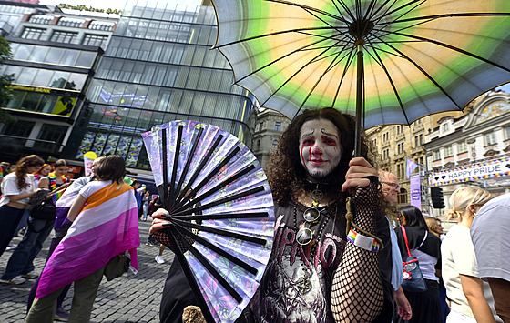 Ulicemi Prahy se vydal duhový pr�vod v rámci festivalu Prague Pride. (2. srpna...