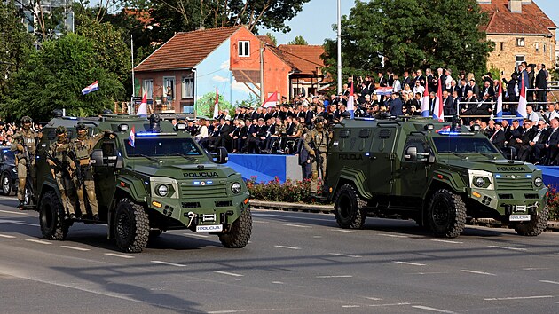 Chorvatsko slav 30. vro operace Boue.