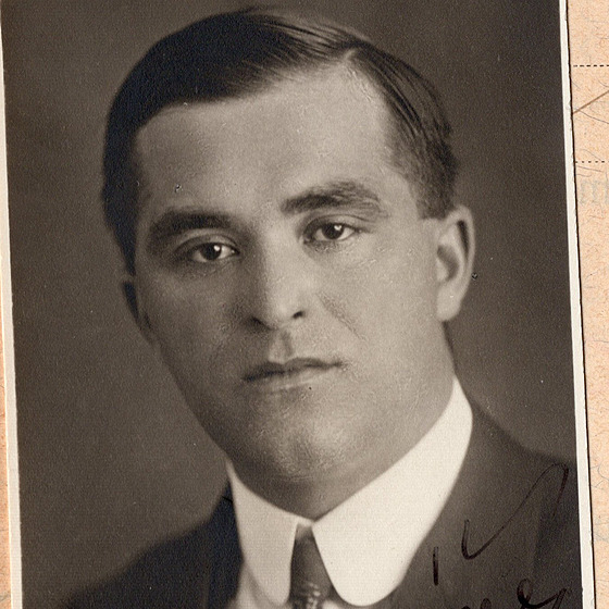 Josef Vrzá�ek na p�edvále�ném snímku.