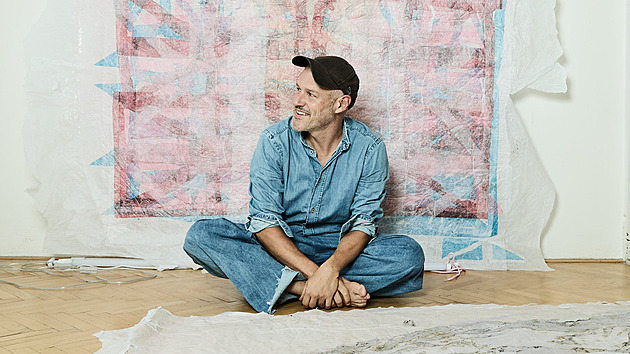 Umění je jako nádech a výdech. Úspěšný módní návrhář udělal přelomové rozhodnutí