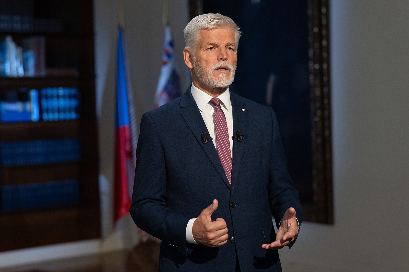 Prezident zklidňuje rozvášněnou atmosféru. Naznačil, co bude po volbách největším úkolem politiků