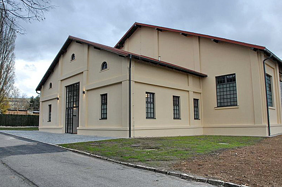 Jízdárna ruzyských kasáren, v ní byl popraven Mikulá Doleal i dalí etí...