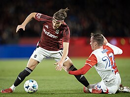 V poadí 315. fotbalové derby praských S skonilo remízou 1:1. Slavia sice...