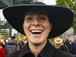 erný klobouk zvolila bývalá okejka Barbora Miksánková Málková, 12. íjna 2025.