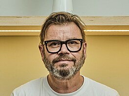 V devadesátkách ml lovk dv monosti:  bu se ufetovat, nebo zkusit nco...