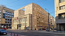 V neoklasicistním kabát. Palác nkdejí Národní banky (dnes Generální...