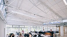 Panelárna v Holeovicích.