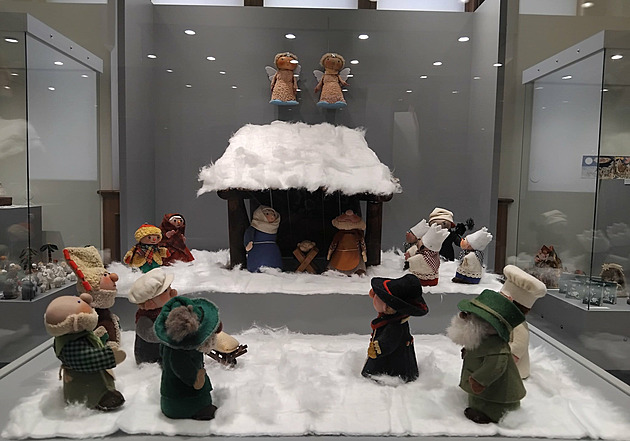 Sezona výstav betlémů je tady. Dívat se na ně v nás vyvolává dětské vzpomínky