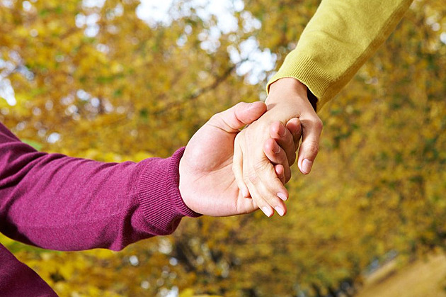 „Proč se vede za ruku s tím holobrádkem?“ Podzim polopenzisty přináší nečekaná zjištění