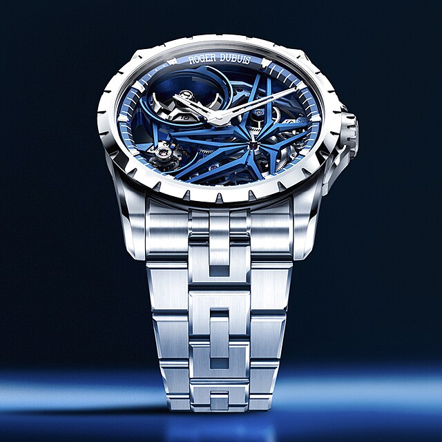 V srpnu zna�ka p�edstavila tak� nekomplikovanou novinku Excalibur Monobalancier...