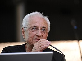Americký architekt Frank Owen Gehry na snímku z roku 2010.