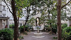 Dv�r v Reumann-Hofu.