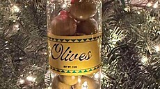 Jennifer Aniston kombinuje tradi�ní ozdoby s hravými detaily. Mezi její...