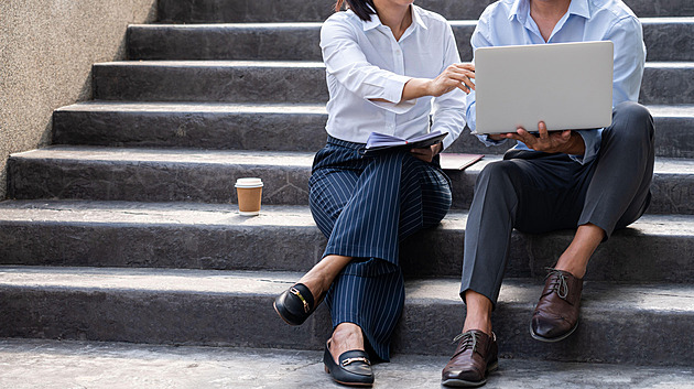 Na počátku bylo slovo. A nejen na počátku světa, ale všeho