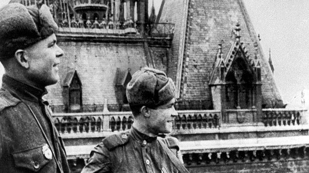 Rudoarm�jci ve Vídni se po válce hodn� sna�ili, ale komunisté tam ve volbách...