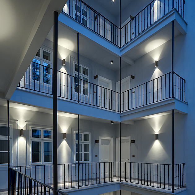 Staré domy, původní duch, moderní bydlení. Jak úspěšně rekonstruovat historické budovy v Praze