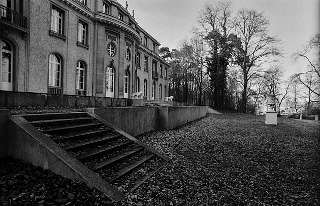 Wannsee 1942, laboratoř zla. Genocidu nepáchali jen fanatičtí esesáci