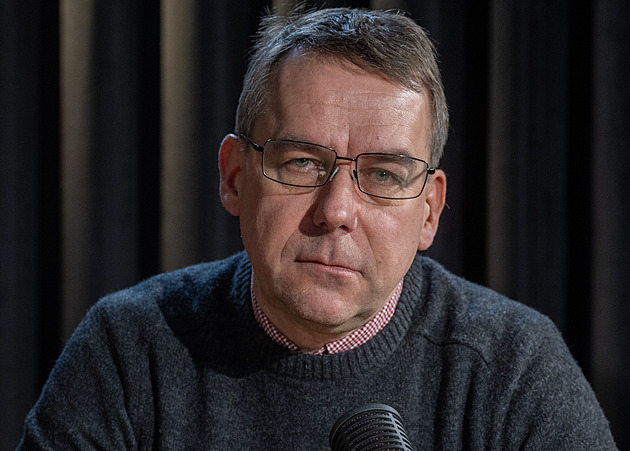 Pád ajatolláhů v Íránu by nemusel znamenat demokracii, upozorňuje expert