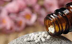 Medic�na, l�ky, dopl�ky stravy - ilustra�n� fotografie.