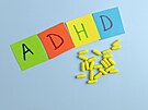 ADHD - porucha pozornosti s hyperaktivitou.