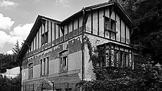 B�hem posledních p�ibli�n� deseti let p�i�la Praha o n�kolik velmi cenných...