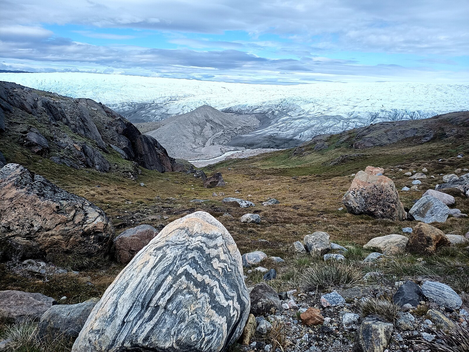 Komáří gulag, strach z medvědů a žádný signál. Poznali jsme drsné krásy Grónska na vlastní kůži