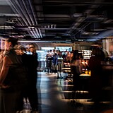 Ve�er pln� chut�, v�n� a hudby