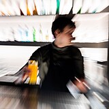 Ve�er pln� chut�, v�n� a hudby