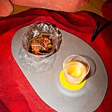 Ve�er pln� chut�, v�n� a hudby