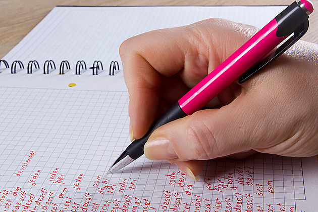 Říkáte OSM, nebo OSUM? A kdo je tady skutečný prznitel naší lahodné mateřštiny?